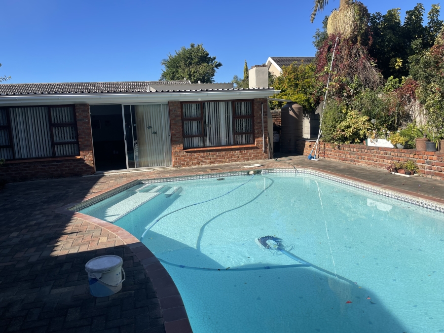 4 Bedroom Property for Sale in Saxilby Eastern Cape